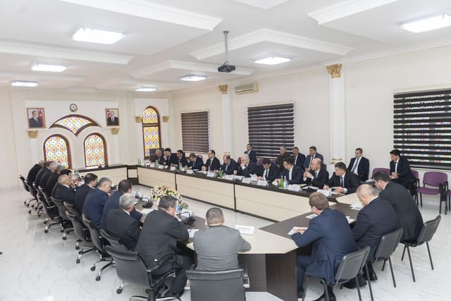 Xaçmazda “Qəhvəyi mərmər bağacığına qarşı birgə mübarizə” mövzusunda regional müşavirə keçirilib