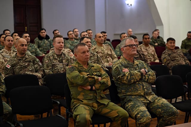 Bakıda NATO-nun təlim kursu keçirilir