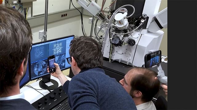 Avstriyalı alimlər dünyanın ən kiçik QR kodunu yaradıblar