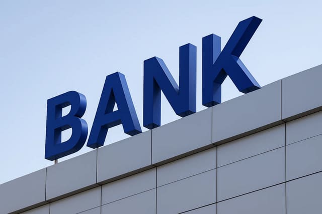 Özbəkistanda 2026-cı ildə dövlətə məxsus heç bir bank özəlləşdirilməyəcək