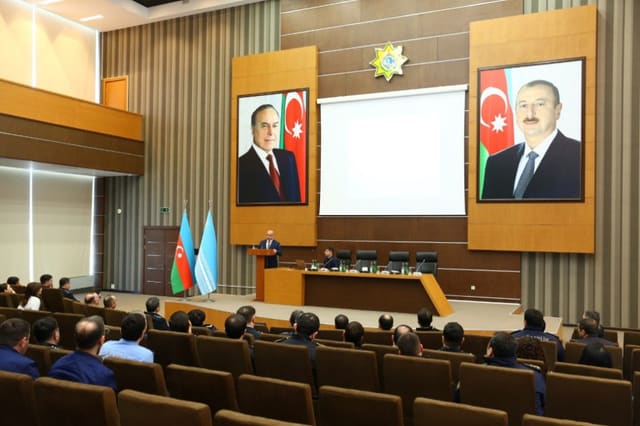 Fövqəladə hallarla bağlı davranış qaydaları barədə silsilə tədbirlər keçirilib