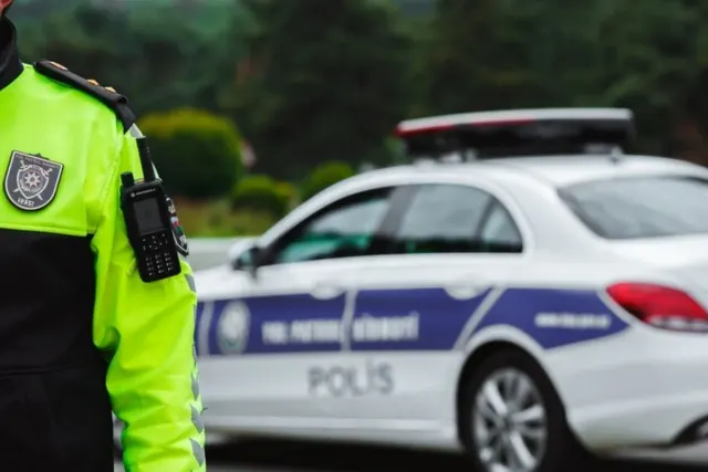 Yol polisi sürücülərə müraciət edib
