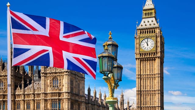 Böyük Britaniya Rusiyaya qarşı sanksiyaları genişləndirib