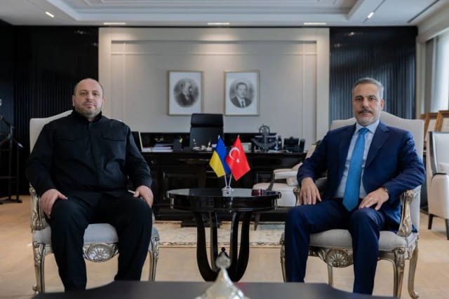 Hakan Fidan Umerovla görüşüb - YENİLƏNİB