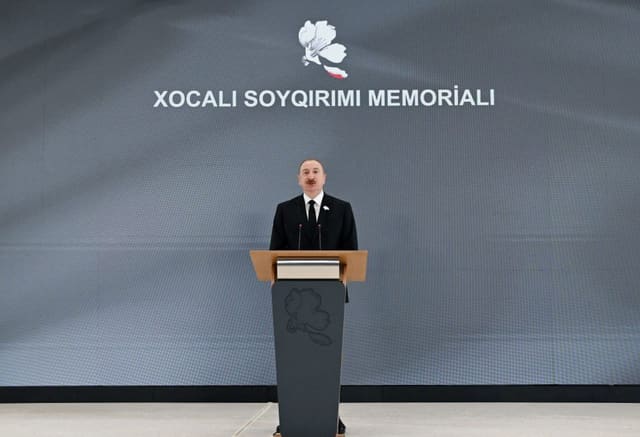 İlham Əliyev: Memorial Kompleksin timsalında biz Azərbaycan xalqının əyilməz ruhunu görürük