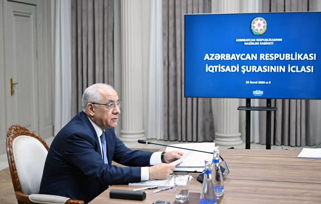 İqtisadi Şuranın iclası keçirilib