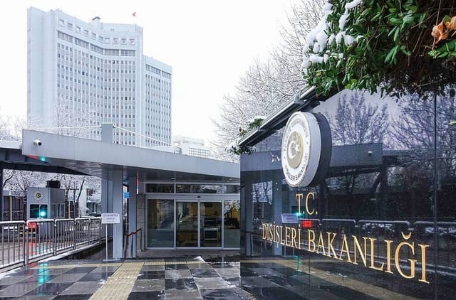 Türkiyə XİN: Ankara ABŞ-İsrail-İran münaqişəsində vasitəçiliyə hazırdır