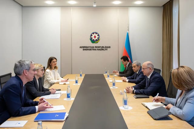 Pərviz Şahbazov "Total Energies"in baş vitse-prezidenti ilə "Abşeron" yatağını müzakirə edib