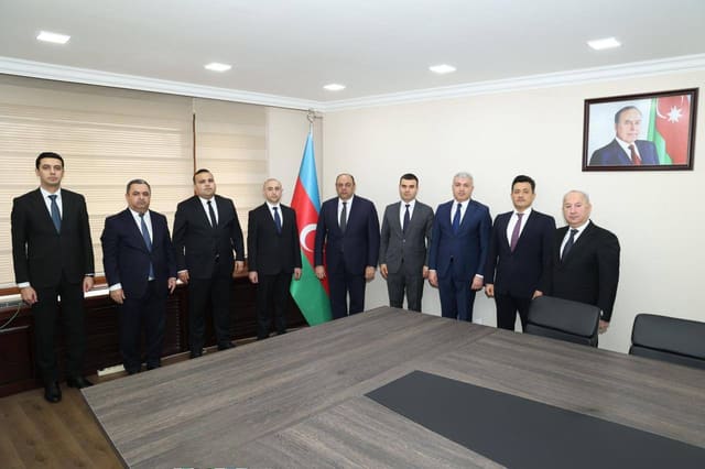 Hakim vəzifəsinə təyin edilmiş prokurorluq işçiləri ilə Baş Prokurorluqda görüş keçirilib