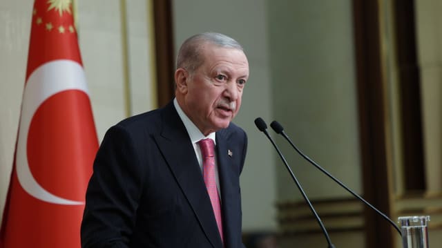 Ərdoğan: NATO müttəfiqləri ilə birlikdə bütün zəruri tədbirlərin görülməsi istiqamətində çalışırıq
