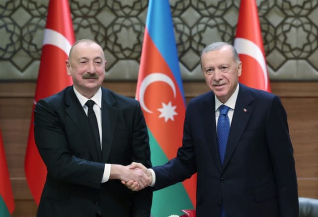Ərdoğan Azərbaycan Prezidenti İlham Əliyevə zəng edib - YENİLƏNİB