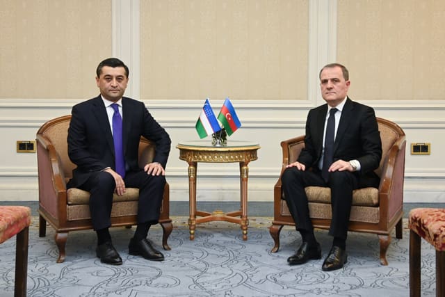 Ceyhun Bayramov həmkarı Baxtiyor Saidov ilə görüşüb - FOTO