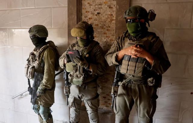 İsrail Livanın cənubunda Hizbullaha qarşı məhdud quru əməliyyatına başlayıb
