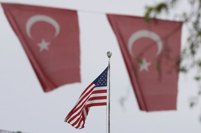 ABŞ Adanadakı Baş Konsulluğunun əməkdaşlarının bir hissəsini təxliyə etməyi planlaşdırır