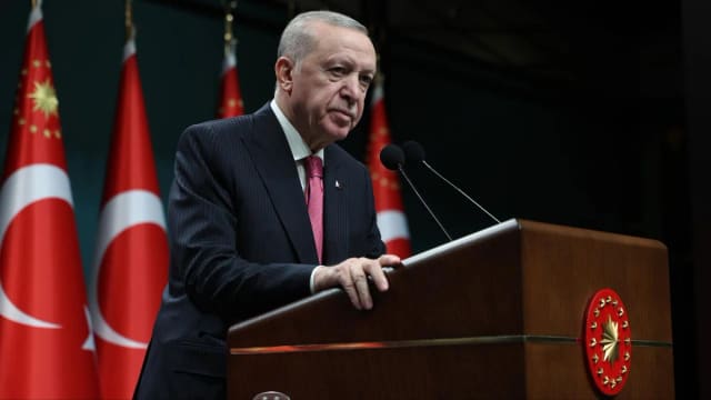 Ərdoğan: Türkiyə Şimali Kiprə F-16 qırıcıları və HHM sistemləri yerləşdirib