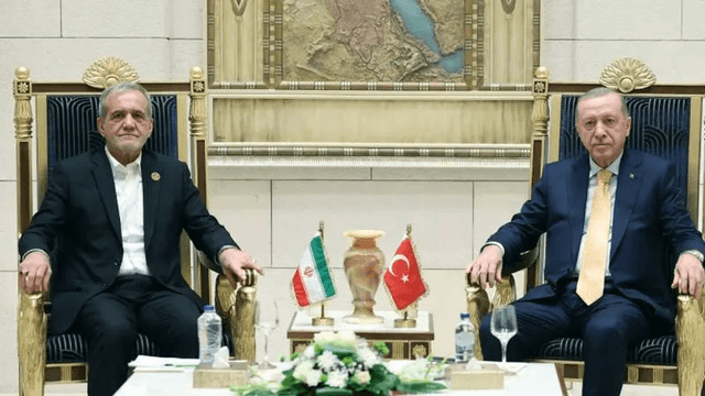 Türkiyə və İran liderləri regiondakı son vəziyyəti müzakirə edib