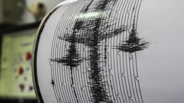 İtaliya sahillərində 6,1 maqnitudalı zəlzələ baş verib 
