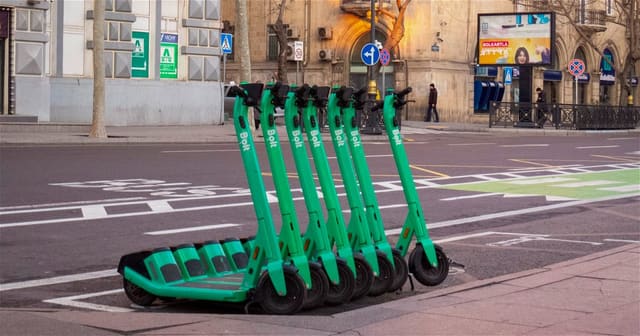 Mikromobillik vasitələrindən istifadə edənlərin sayı 2 dəfədən çox artıb