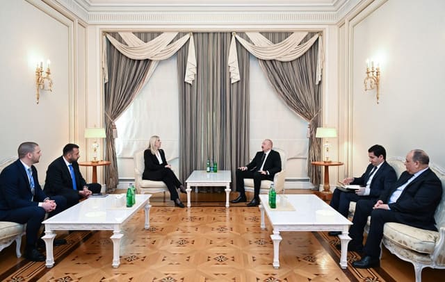 Prezident İlham Əliyev Bosniya və Herseqovina Rəyasət Heyətinin üzvü ilə görüşüb