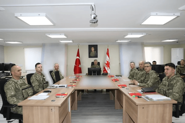 Metin Tokel İranla sərhədə gedib