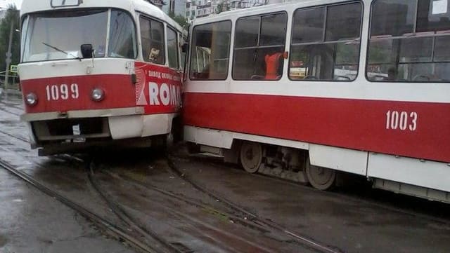 Moskvada tramvaylar toqquşub