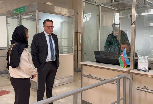 İsveçrənin İrandakı səfirliyinin daha üç əməkdaşı təxliyə olunub