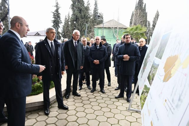 Əlaqələndirmə Qərargahının üzvləri Xocavənd şəhərinin Baş planı ilə tanış olublar