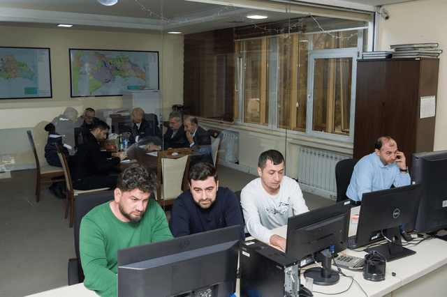 ADSEA: Ərazilərin yağış sularından təmizlənməsi istiqamətində işlər intensiv şəkildə davam edir - FOTOLAR