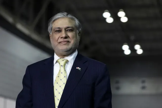 Pakistan XİN rəhbəri Çinə səfər edəcək