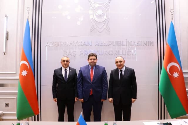 Kamran Əliyev Gürcüstan Vəkillər Kollegiyasının sədri ilə görüşüb