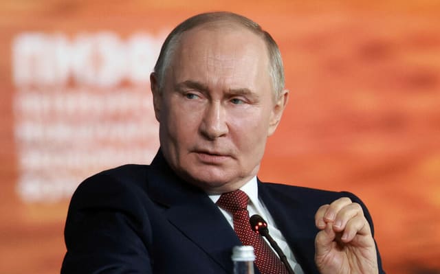 Putin: Ermənistanın AİB və Aİ-yə üzv olması eyni vaxtda mümkün deyil