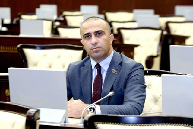 "Aprel döyüşləri zəfərə aparan yolun ilk mühüm mərhələsi oldu" - Deputat