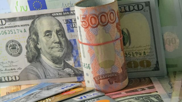 AMB-nin bu günə olan valyuta məzənnələri