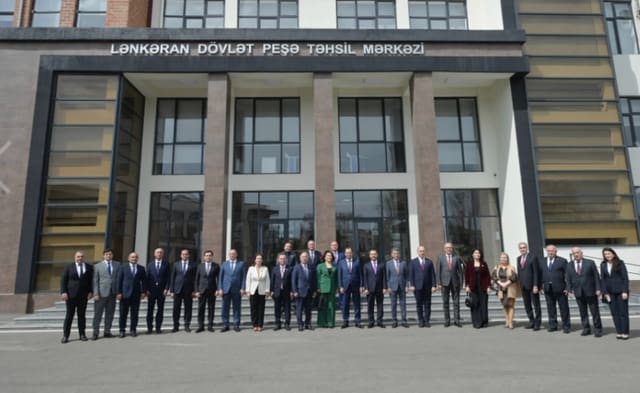 “Regionlarda peşə təhsili: imkanlar və perspektivlər” mövzusunda Təhsil Forumu keçirilib