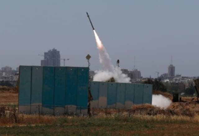 “Hizbullah” İsrailə raket hücumu həyata keçirib