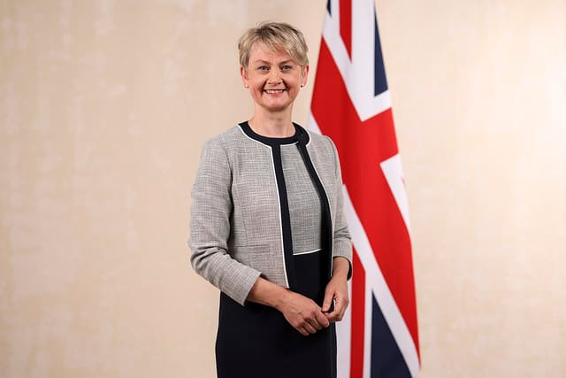 Britaniya XİN atəşkəsin Livana da şamil edilməsinə çağırıb