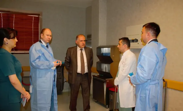 Qırğızıstan və Azərbaycan tibb və transplantasiya sahəsində təcrübəni müzakirə ediblər