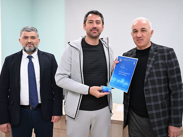 Məşqçilərə diplom təqdim olunub