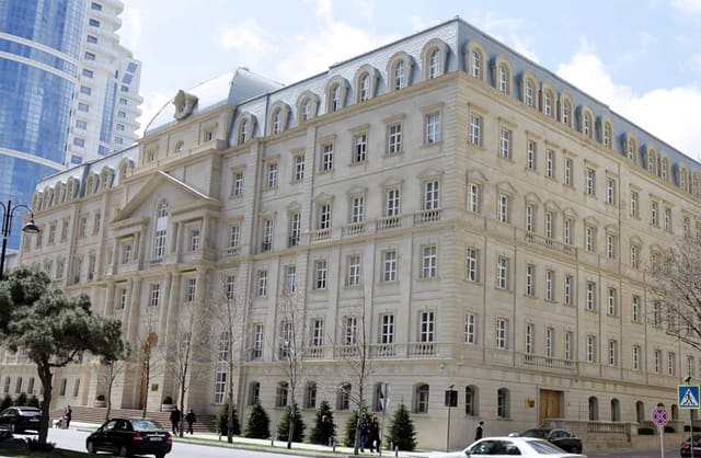 2027-2030-cu illər üzrə Ortamüddətli büdcə çərçivəsi açıqlanıb