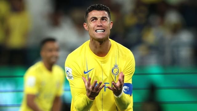 Ronaldonun oyun zamanı səhhəti pisləşdi 