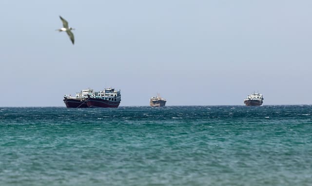 ABŞ Yaxın Şərq sahillərində İranla əlaqəli tankerləri ələ keçirməyə hazırlaşır
