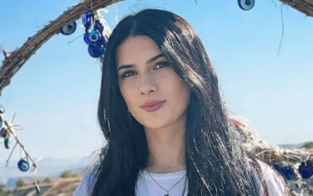 “İdrak” liseyində güllələnən müəllim şagirdi bağışlayıb
