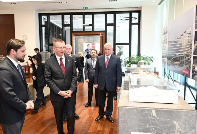 Latviya Prezidenti Edqars Rinkeviçs “Bakı Ağ Şəhər”də olub