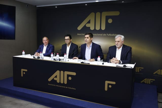 İspaniyada yeni beynəlxalq futbolçular ittifaqı yaradılacaq