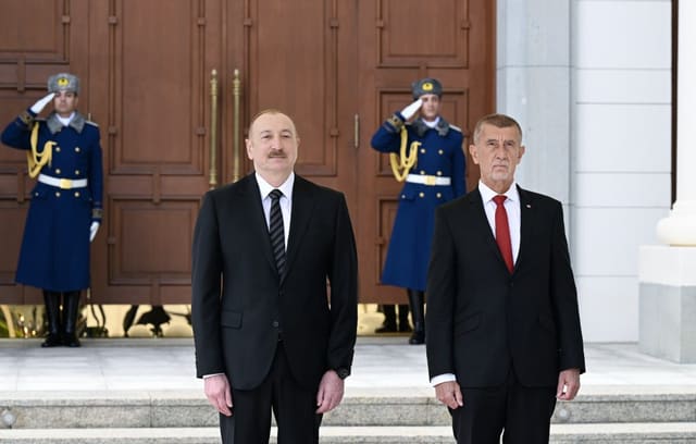 Qəbələdə Çexiyanın Baş naziri Andrey Babişin rəsmi qarşılanma mərasimi olub