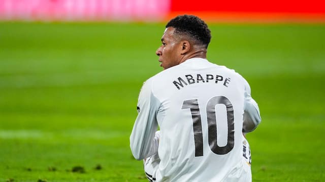 "Real Madrid"in bombardiri Mbappenin son durumu bəlli oldu