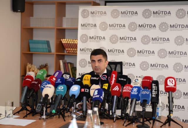 Daha 5 şəhərdə kağız jurnallar ləğv edilir