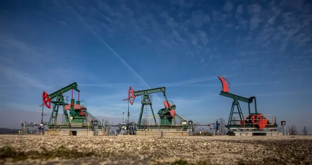 Azərbaycan nefti  115 dollara satılır