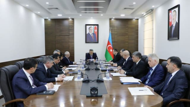 Məhkəmə-Hüquq Şurasının növbəti iclası keçirilib