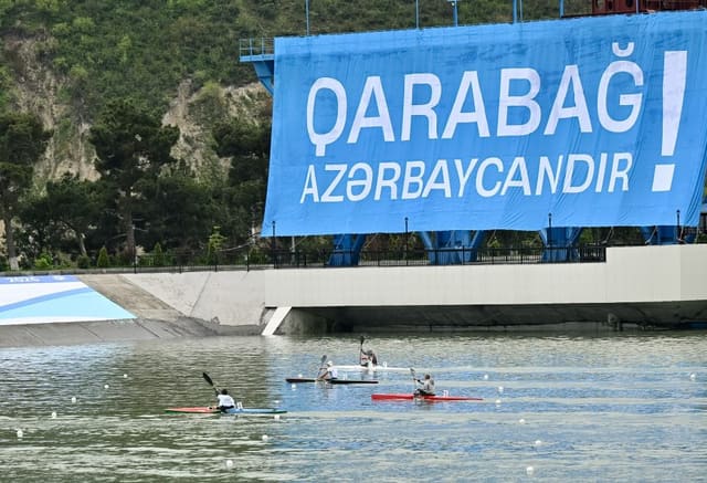 Azərbaycan avarçəkmə üzrə "Prezident Kuboku"nda ilk medalını qazanıb
